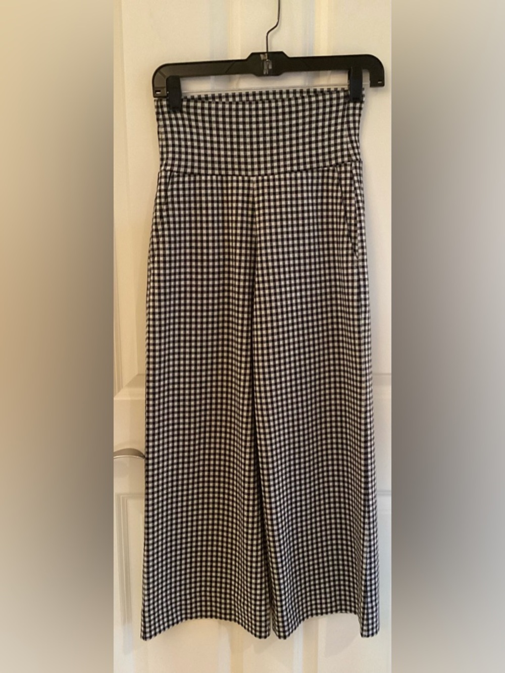 Cabi 6047 Bombshell Crop